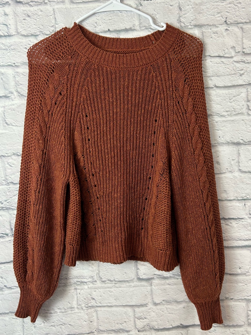 American Eagle XS Rust Brown Cable Knit Balloon Sleeve Crewneck Sweater